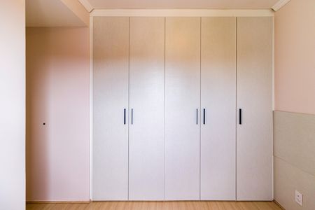 Quarto 1 de apartamento para alugar com 2 quartos, 40m² em Vila Plana, São Paulo