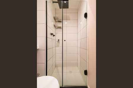 Apartamento à venda com 40m², 2 quartos e sem vaga Apartamento à venda com 40m², 2 quartos e sem vagaBanheiro