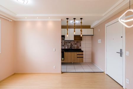 Apartamento à venda com 40m², 2 quartos e sem vaga Apartamento à venda com 40m², 2 quartos e sem vagaSala