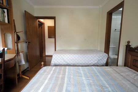 Apartamento à venda com 140m², 3 quartos e 2 vagasQuarto Suíte 2