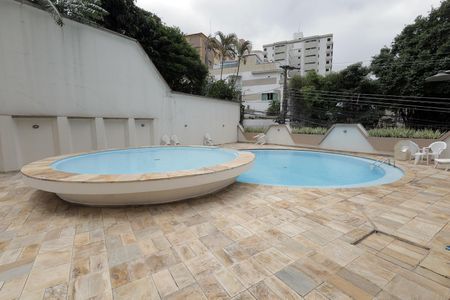 Apartamento à venda com 140m², 3 quartos e 2 vagasÁrea comum - Piscina