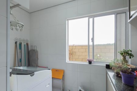 Apartamento para alugar com 67m², 2 quartos e 2 vagasÁrea de Serviço