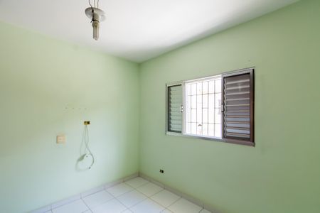 Casa à venda com 98m², 4 quartos e 2 vagasQuarto 2