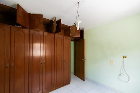 Casa à venda com 98m², 4 quartos e 2 vagasQuarto 2