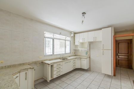 Casa à venda com 98m², 4 quartos e 2 vagasCozinha
