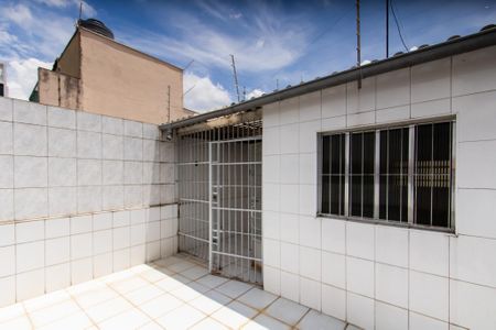 Casa à venda com 98m², 4 quartos e 2 vagasVaranda