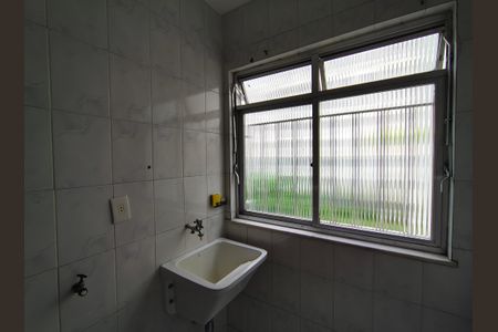 Area de serviço  de apartamento para alugar com 2 quartos, 60m² em Jacarepaguá, Rio de Janeiro