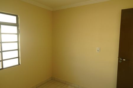 Quarto 1 de casa para alugar com 3 quartos, 70m² em Jardim Monte Serrat, Aparecida de Goiânia