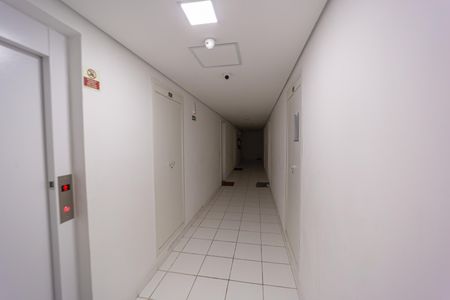 Apartamento à venda com 39m², 2 quartos e sem vagaÁrea comum