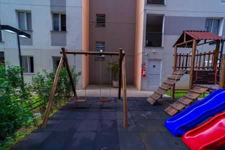 Apartamento à venda com 39m², 2 quartos e sem vagaÁrea comum - Playground