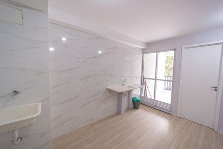 Apartamento à venda com 39m², 2 quartos e sem vagaSala/Cozinha e Área de Serviço
