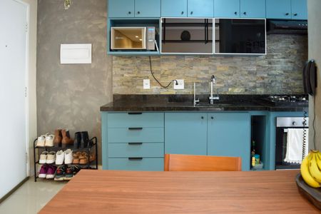 Cozinha de apartamento à venda com 2 quartos, 52m² em Vila Moreira, São Paulo