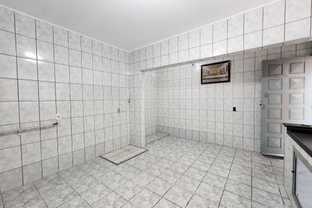 Casa à venda com 232m², 4 quartos e 2 vagasCozinha 