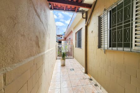 Casa à venda com 232m², 4 quartos e 2 vagasVaranda Casa 2