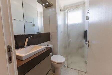 Apartamento para alugar com 130m², 3 quartos e 2 vagas Apartamento para alugar com 130m², 3 quartos e 2 vagasBanheiro Suíte