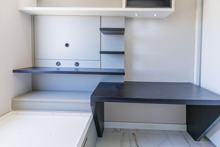 Apartamento para alugar com 130m², 3 quartos e 2 vagas Apartamento para alugar com 130m², 3 quartos e 2 vagasQuarto 2