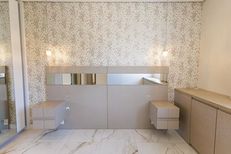 Apartamento para alugar com 130m², 3 quartos e 2 vagas Apartamento para alugar com 130m², 3 quartos e 2 vagasSuíte