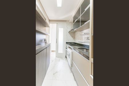 Apartamento para alugar com 130m², 3 quartos e 2 vagas Apartamento para alugar com 130m², 3 quartos e 2 vagasCozinha