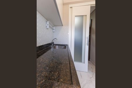 Apartamento para alugar com 130m², 3 quartos e 2 vagas Apartamento para alugar com 130m², 3 quartos e 2 vagasCozinha