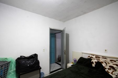 Casa à venda com 200m², 4 quartos e 2 vagasQuarto