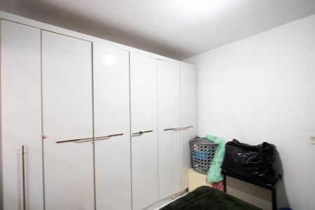 Casa à venda com 200m², 4 quartos e 2 vagasQuarto