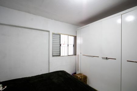 Casa à venda com 200m², 4 quartos e 2 vagasQuarto