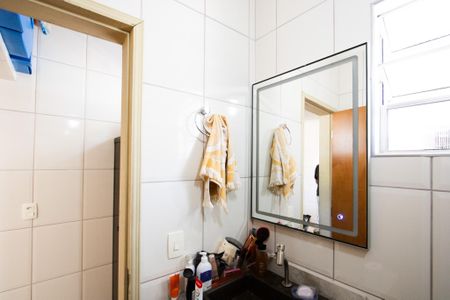 Casa à venda com 200m², 4 quartos e 2 vagasBanheiro