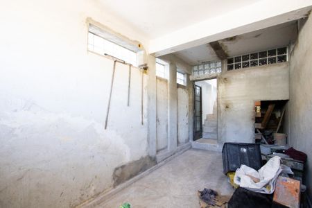 Casa à venda com 200m², 4 quartos e 2 vagasGaragem