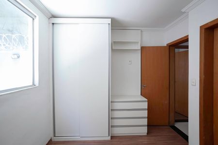 Apartamento para alugar com 115m², 3 quartos e 1 vaga Apartamento para alugar com 115m², 3 quartos e 1 vagaSuíte