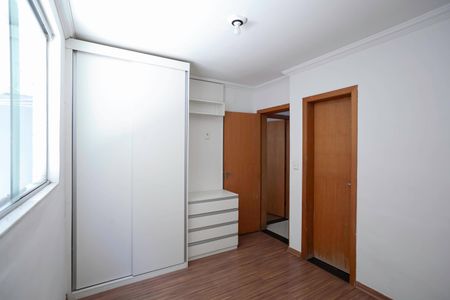 Apartamento para alugar com 115m², 3 quartos e 1 vaga Apartamento para alugar com 115m², 3 quartos e 1 vagaSuíte