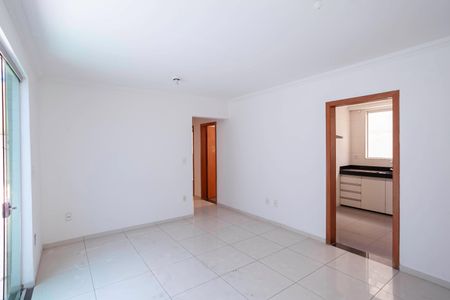 Apartamento para alugar com 115m², 3 quartos e 1 vaga Apartamento para alugar com 115m², 3 quartos e 1 vagaSala