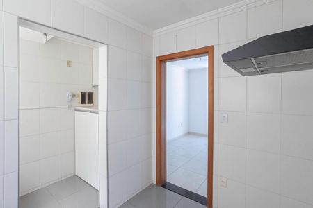Apartamento para alugar com 115m², 3 quartos e 1 vaga Apartamento para alugar com 115m², 3 quartos e 1 vagaCozinha