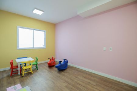 Apartamento à venda com 31m², 2 quartos e sem vagaÁrea comum - Brinquedoteca
