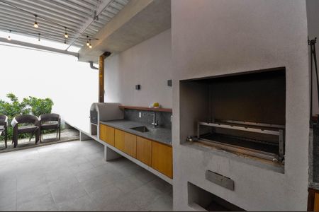 Apartamento para alugar com 82m², 2 quartos e 1 vagaÁrea comum - Churrasqueira