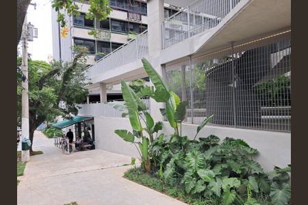 Apartamento para alugar com 82m², 2 quartos e 1 vagaFachada