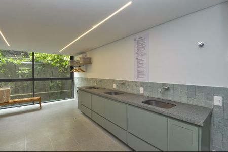 Apartamento para alugar com 82m², 2 quartos e 1 vagaÁrea Comum - Lavanderia