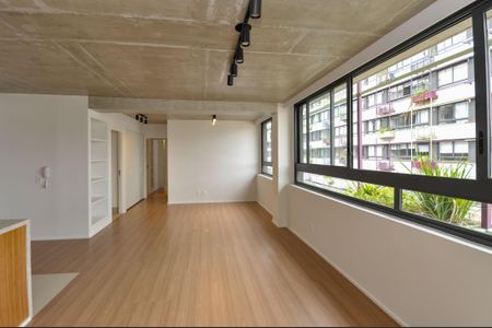 Sala de apartamento para alugar com 2 quartos, 82m² em Vila Ipojuca, São Paulo