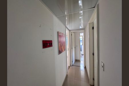 Apartamento à venda com 110m², 3 quartos e 1 vaga Apartamento à venda com 110m², 3 quartos e 1 vagaCorredor