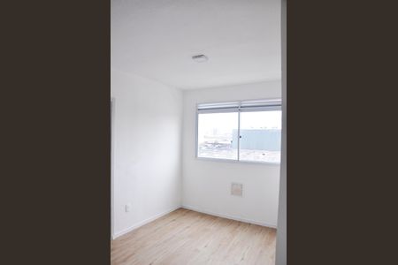 Apartamento à venda com 33m², 2 quartos e sem vaga Apartamento à venda com 33m², 2 quartos e sem vagaSala