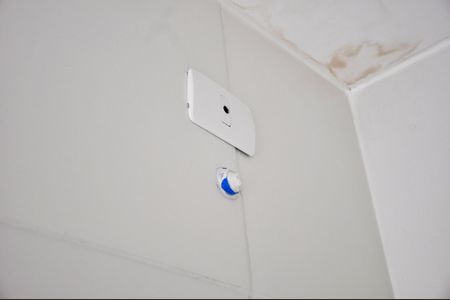 Apartamento à venda com 33m², 2 quartos e sem vaga Apartamento à venda com 33m², 2 quartos e sem vagaBanheiro Social