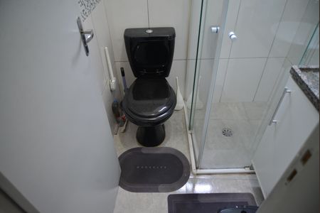 Apartamento à venda com 80m², 2 quartos e 1 vagaBanheiro Social