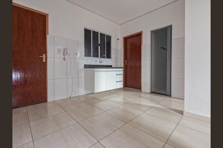Sala/Cozinha de apartamento para alugar com 2 quartos, 40m² em Vila Bancaria Munhoz, São Paulo