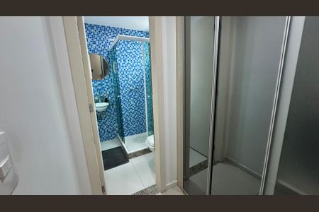 Casa de condomínio para alugar com 450m², 4 quartos e 2 vagasBanheiro quarto 4