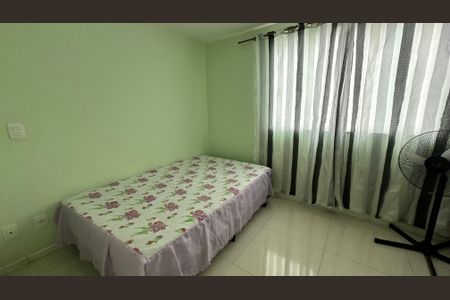 Casa de condomínio para alugar com 450m², 4 quartos e 2 vagasQuarto 3