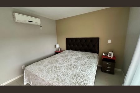 Casa de condomínio para alugar com 450m², 4 quartos e 2 vagasQuarto 2