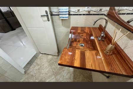 Casa de condomínio para alugar com 450m², 4 quartos e 2 vagasLavabo