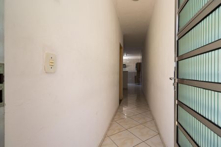 Casa para alugar com 45m², 1 quarto e sem vagaEntrada