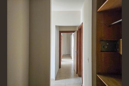 Apartamento à venda com 282m², 3 quartos e 1 vagaCloset da suíte
