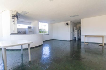 Apartamento para alugar com 58m², 2 quartos e 2 vagasÁrea comum - Salão de festas