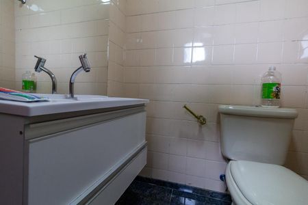 Apartamento para alugar com 58m², 2 quartos e 2 vagasBanheiro